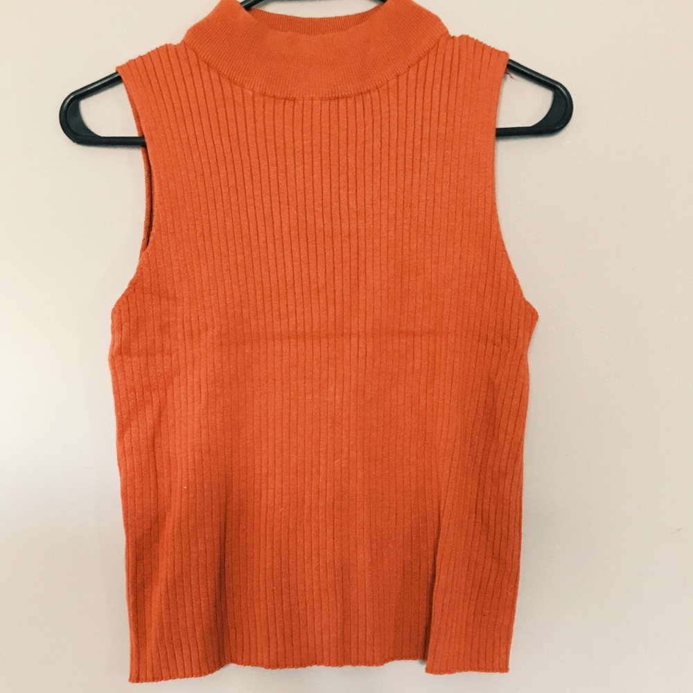 No sleeve, Sweater turtle neck